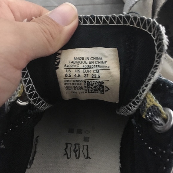 Meet your Posher, Sara - Picture 3 of 3